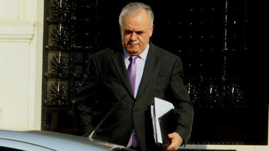 Οι δανειστές χαρίζουν φόρους και ΕΝΦΙΑ στα funds με τα «κόκκινα» δάνεια