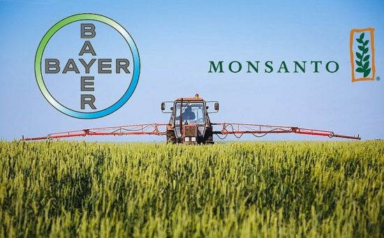 Η Bayer «κόβει» τους στόχους για τη συνέργεια με τη Monsanto