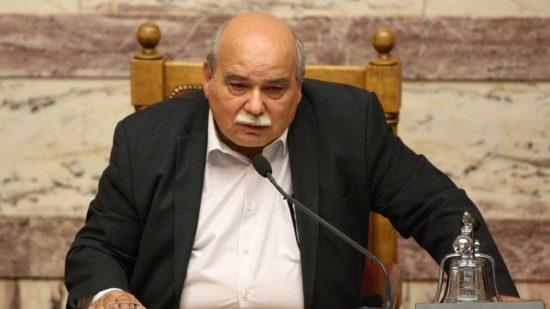 Οργανωμένο σχέδιο της Χρυσής Αυγής να εισβάλει στη Βουλή καταγγέλλει ο Βούτσης