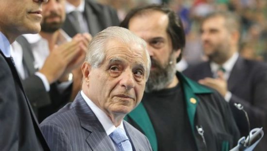 Μέσα από το twitter είπε «αντίο Γιαννακόπουλε» ο Σταύρος Θεοδωράκης