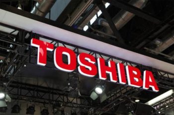 Toshiba: Ολοκληρώθηκε η πώληση μονάδας της σε κοινοπραξία υπό την Bain Capital