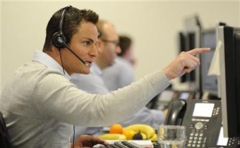 Κλαίνε στο Λονδίνο για την Πειραιώς