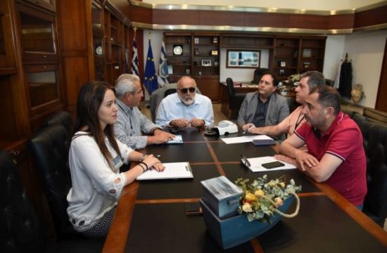 Συνάντηση του ΥΝΑΝΠ Παναγιώτη Κουρουμπλή με τη νέα διοίκηση του Ε.Ε.ΣΥ.Μ.