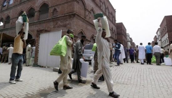 Πακιστάν: Κόμματα δεν αναγνωρίζουν το εκλογικό αποτέλεσμα