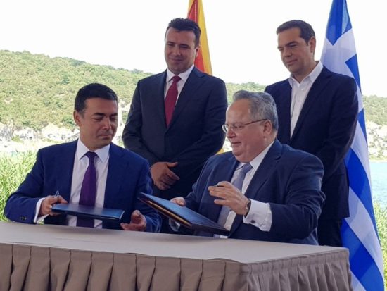 Ο Κοτζιάς… δικαιολογεί τον Ζάεφ που μιλά για «μακεδονικό στρατό»