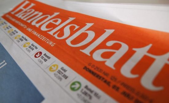 H Handelsblatt βλέπει επενδυτές να κοιτάζουν προς την Ελλάδα