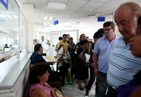 «Βροχή» οι κατασχέσεις και οι ηλεκτρονικοί πλειστηριασμοί από τους δήμους