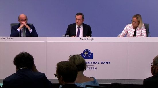 «Ταφόπλακα» στις ελπίδες για QE και waiver έβαλε ο Ντράγκι