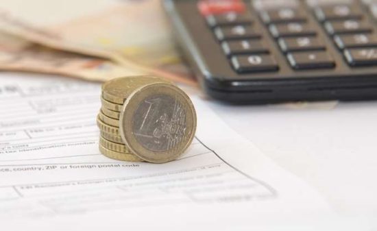 Ο νόμος Κατρούγκαλου έριξε 10% κάτω από τους στόχους τις εισπράξεις φόρων