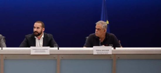 Εμπρησμό βλέπει η κυβέρνηση, που λέει ότι όλα έγιναν όπως έπρεπε- Παραίτηση Τόσκα δεν έγινε δεκτή