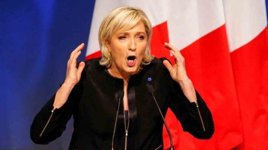 Γάλλοι δικαστές μπλόκαραν δύο εκατ. ευρώ επιχορήγηση στο κόμμα της Λεπέν