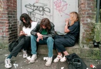 Εξαρθρώθηκε σπείρα που πουλούσε ναρκωτικά ακόμα και σε σχολεία στο Αγρίνιο