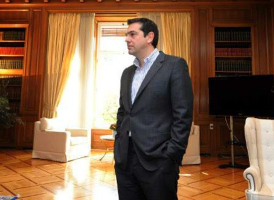 SMS – φωτιά της κυβερνητικής προπαγάνδας για την πυρκαγιά στο Μάτι – Διαψεύδει το Μαξίμου