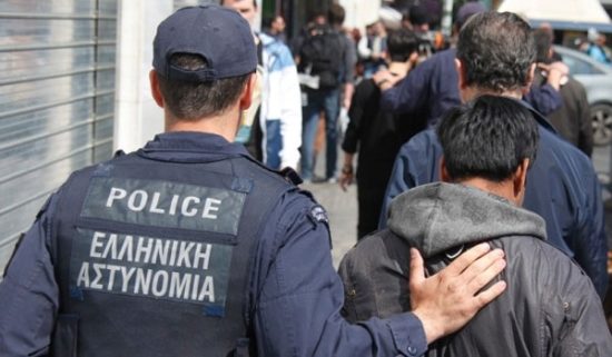 Θεσσαλονίκη: Κρατούσαν παράνομα αλλοδαπούς σε εργοστάσιο