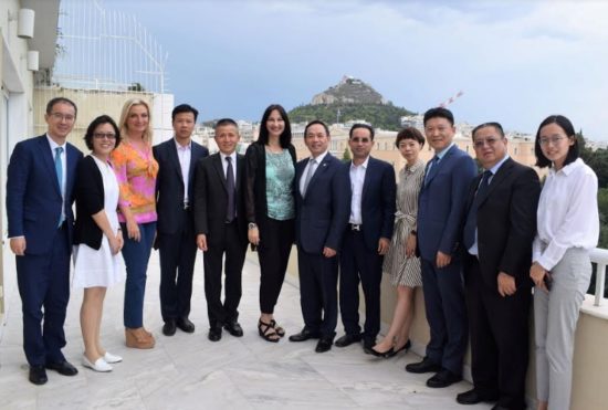 Συνάντηση Κουντουρά με τον πρόεδρο του Επιμελητηρίου της Σαγκάης 