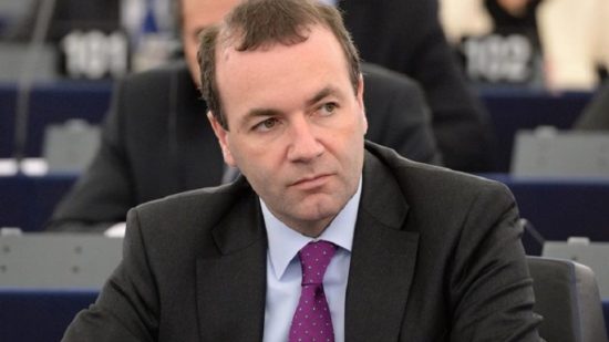 Euractiv: Στραβά ξεκίνησε η υποψηφιότητα Βέμπερ για τη διαδοχή του Γιούνκερ