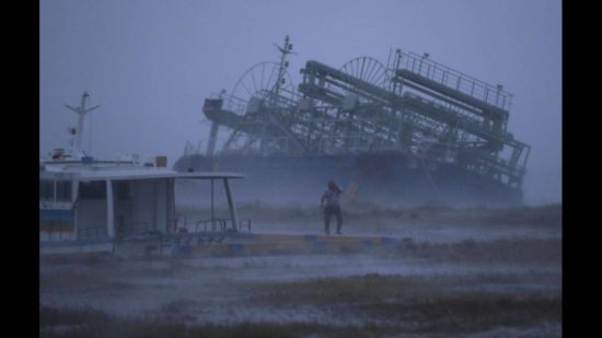 Δεκάδες τραυματίες από τον τυφώνα Τράμι στην Ιαπωνία