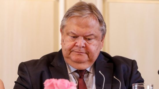 Νέα διαπραγμάτευση με τους δανειστές ζητά ο Βενιζέλος για όσα έχει συμφωνήσει ο ΣΥΡΙΖΑ