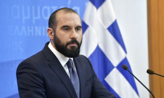Τζανακόπουλος: Αν πετύχουμε πλεόνασμα 3,5% την επόμενη 3ετία δεν θα κοπούν οι συντάξεις