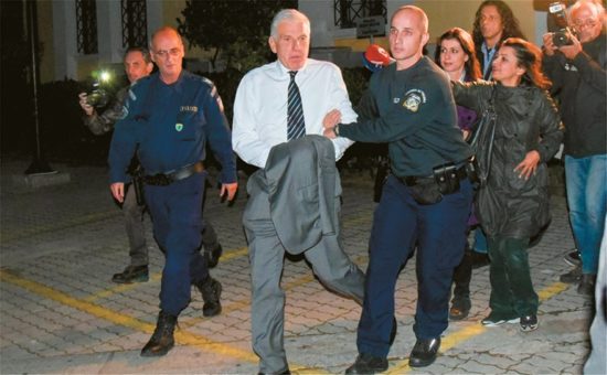 Αποφυλακίζεται ο Γιάννος Παπαντωνίου