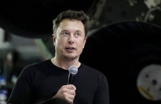 Ο Musk συνεχίζει να δοκιμάζει τα όρια της Επιτροπής Κεφαλαιαγοράς