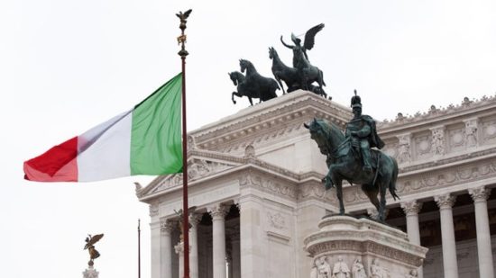 Ιταλός αξιωματούχος: Τα ομόλογα ενέχουν κινδύνους για τις τράπεζες