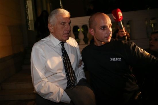 Η πρώτη νύχτα του ζεύγους Παπαντωνίου στη φυλακή