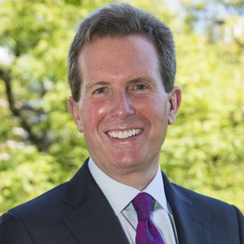 Geoff Ballotti: To μεγάλο αφεντικό των 9.000 ξενοδοχείων αποθεώνει τον ελληνικό τουρισμό