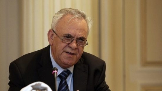 Δραγασάκης κατά τραπεζιτών και ανεξάρτητων Αρχών – Αποδίδει στη Folli Follie τις νέες πιέσεις