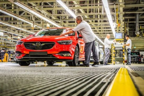 Opel και Vauxhall ανανεώνουν την αποκλειστική τους συνεργασία 4PL με την GEFCO