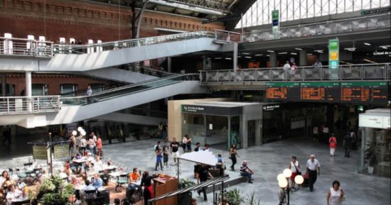 Μετά τη Βαρκελώνη εκκενώνεται σιδηροδρομικός σταθμός και στη Μαδρίτη