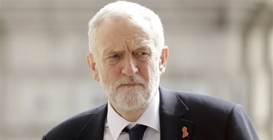 Κόρμπιν: Αν ο υπουργός Brexit δεν στηρίζει τη συμφωνία, τότε δεν μπορούν και οι βουλευτές