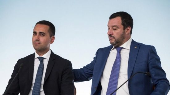 Κρίσιμη η απάντηση της Κομισιόν στην υποχώρηση της Ρώμης για το έλλειμμα