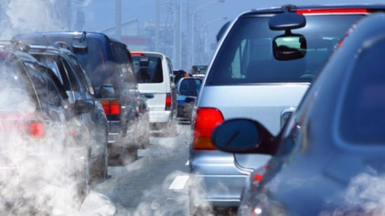 Σταθάκης: Εκτός μεγάλων αστικών κέντρων τα ρυπογόνα οχήματα