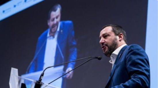 Σαλβίνι: Ασεβές να επιβληθούν κυρώσεις για μέτρα που στοχεύουν στην ανάπτυξη