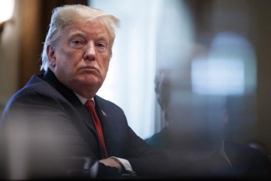 Τραμπ: Εμείς ξοδεύουμε δισ. για την προστασία σας και εσείς το ανταποδίδετε με ελλείμματα