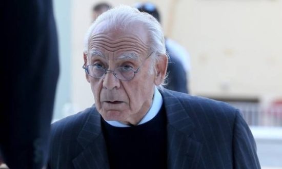 Ο Τσοχατζόπουλος προσφεύγει στη Δικαιοσύνη: «Χυδαία επίθεση» το δημοσίευμα για τα €19 εκατ.