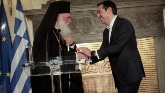 Συμφωνία Τσίπρα – Ιερώνυμου: Χωρίζουν μόνο… στα χαρτιά Κράτος και Εκκλησία