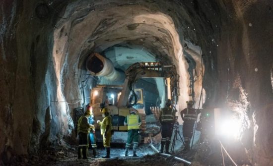 Έφοδος ΥΠΕΝ στα μεταλλεία Χαλκιδικής