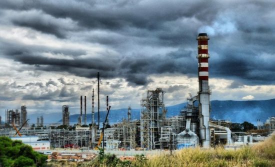 ΕΛΠΕ: Με ισχυρό προμέρισμα κλείνει για τους μετόχους το 2018