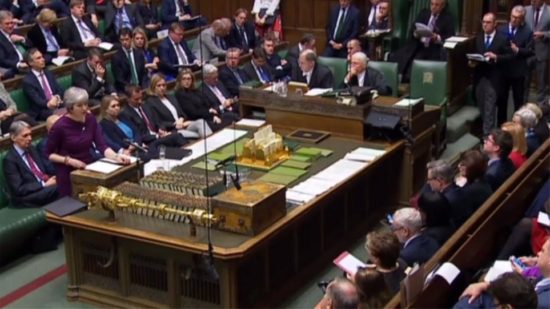 Brexit: Διπλή ήττα Μέι στη Βουλή των Κοινοτήτων