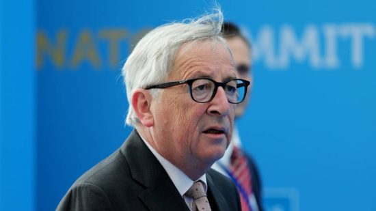 Γιούνκερ: Εντείνουμε τις προετοιμασίες για ένα ασύντακτο Brexit