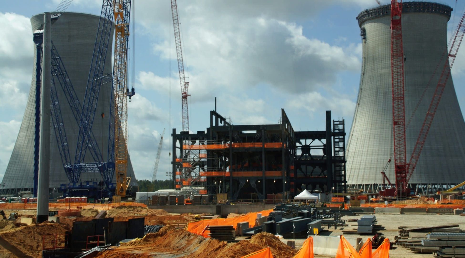 Hitachi: Εξετάζει την ακύρωση της κατασκευής πυρηνικών εργοστασίων στη Βρετανία