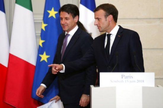 Αυστηρό μήνυμα από Μοσκοβισί: Η Γαλλία δεν συγκρίνεται με την Ιταλία