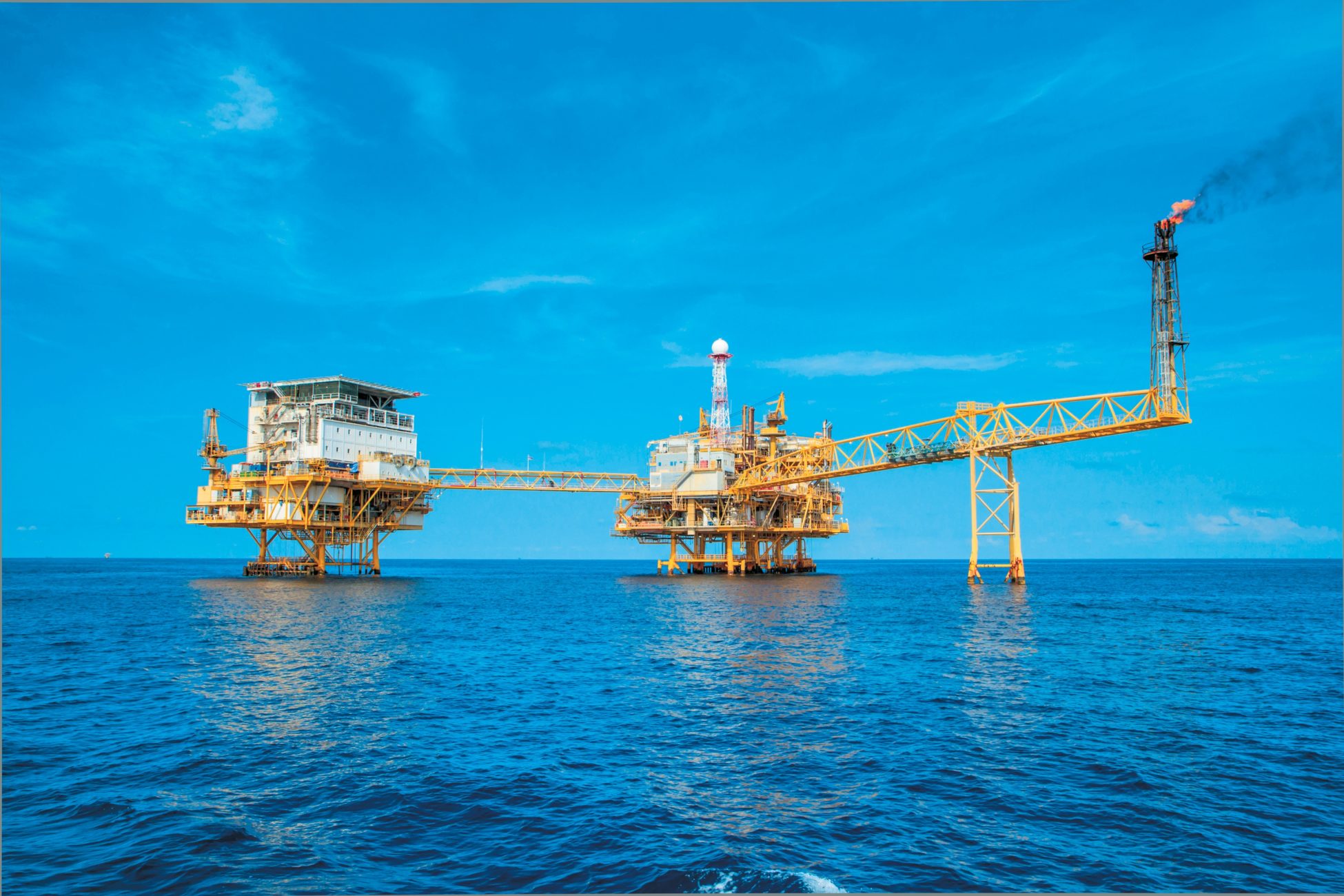 Ανοίγει το παιχνίδι με τα πετρέλαια σε όλη τη χώρα