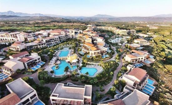 ΤΕΜΕΣ: Αύξηση στα έσοδα της Costa Navarino με αιχμή και το real estate