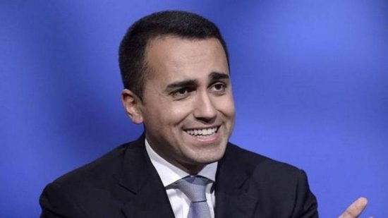 Τα «λάθη» του πατέρα του, νέος πονοκέφαλος για τον ντι Μάιο