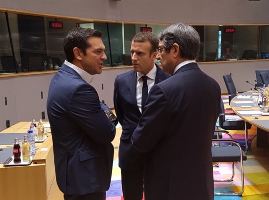 «Ακροδεξιοί λαϊκιστές» διαδήλωσαν για τη Μακεδονία κατά τον Αλέξη Τσίπρα