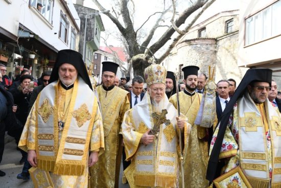 Αγιασμός υδάτων στην Προποντίδα, για πρώτη φορά από τον Οικουμενικό Πατριάρχη