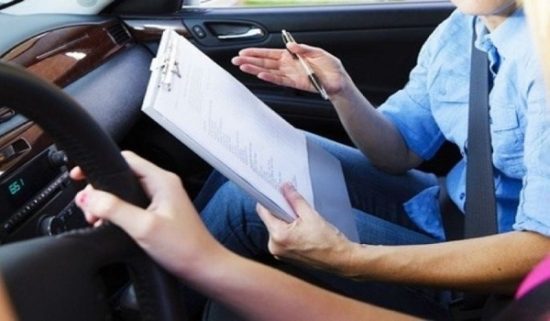 Τι αλλαγές φέρνει το νομοσχέδιο για τις νέες άδειες οδήγησης